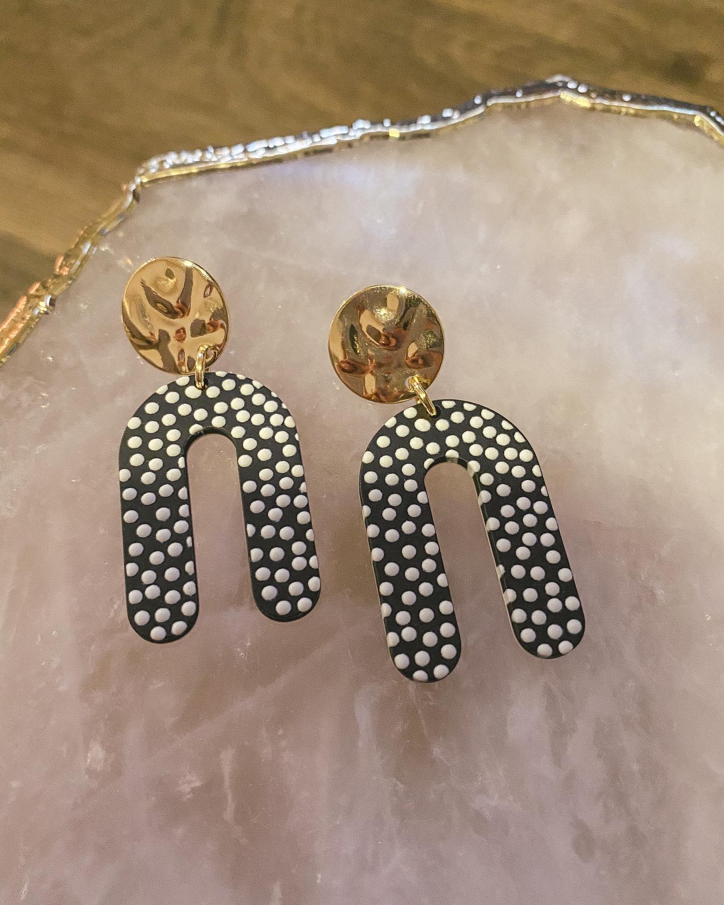 Kinsley Armelle Rayne Collection- Dottie Earrings