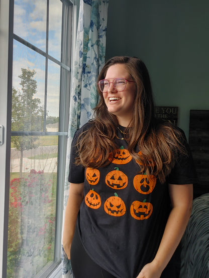 Spooky SZN Graphic T Shirt